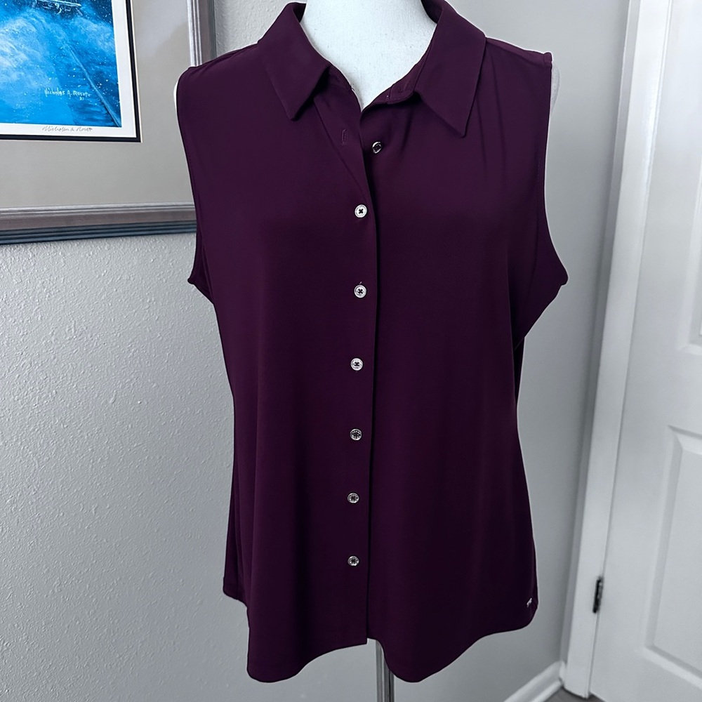 Tommy Hilfiger Sleeveless Button-Front Blouse in Plum